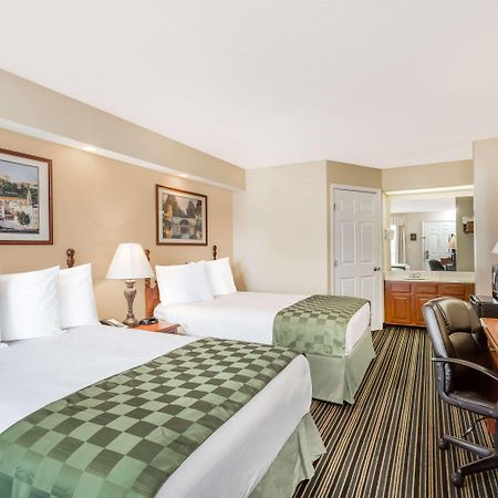 Super 8 By Wyndham Orangeburg North Μοτέλ Εξωτερικό φωτογραφία