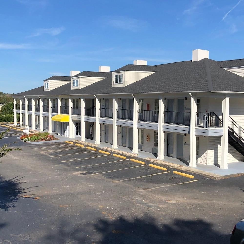 Super 8 By Wyndham Orangeburg North Μοτέλ Εξωτερικό φωτογραφία