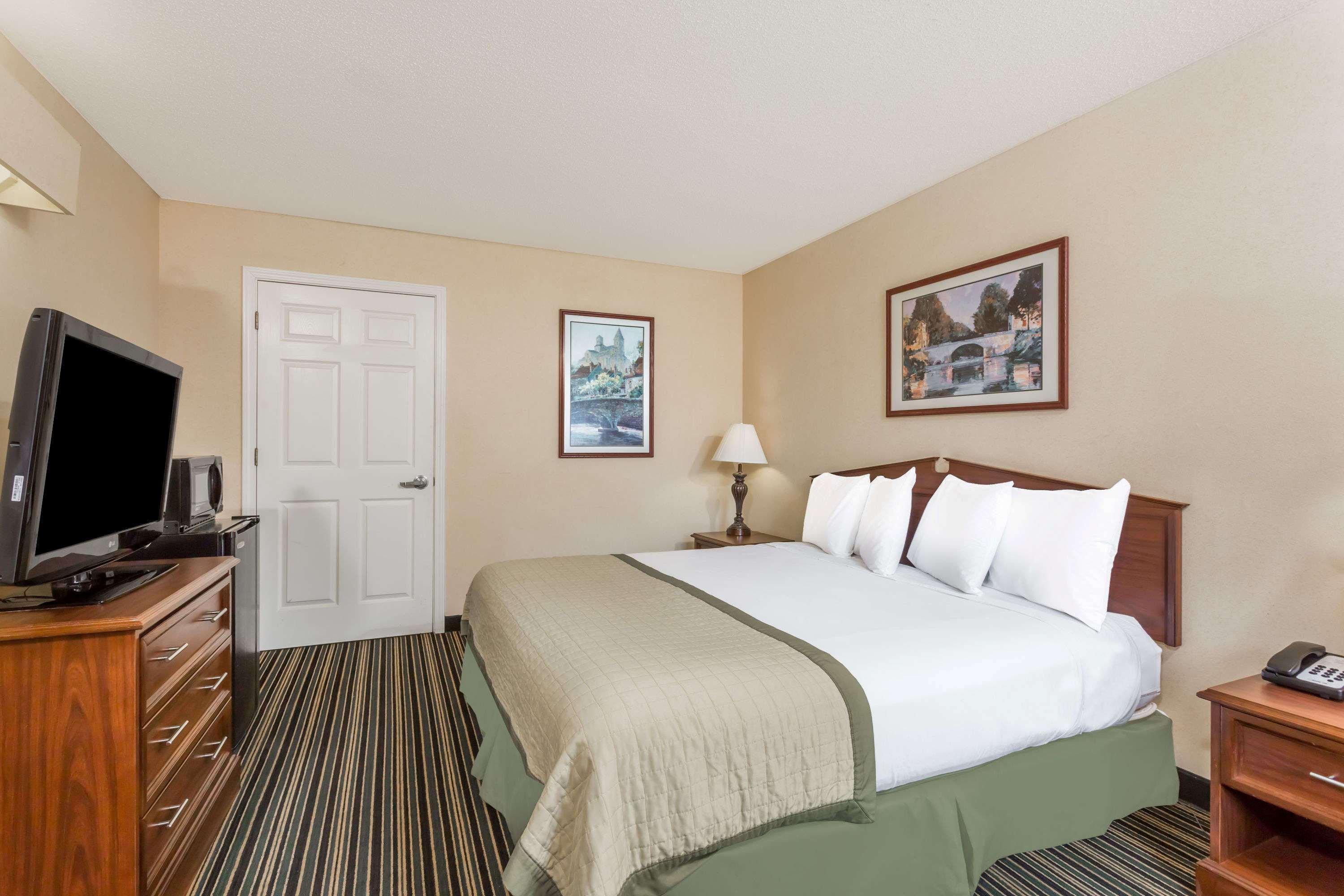 Super 8 By Wyndham Orangeburg North Μοτέλ Εξωτερικό φωτογραφία